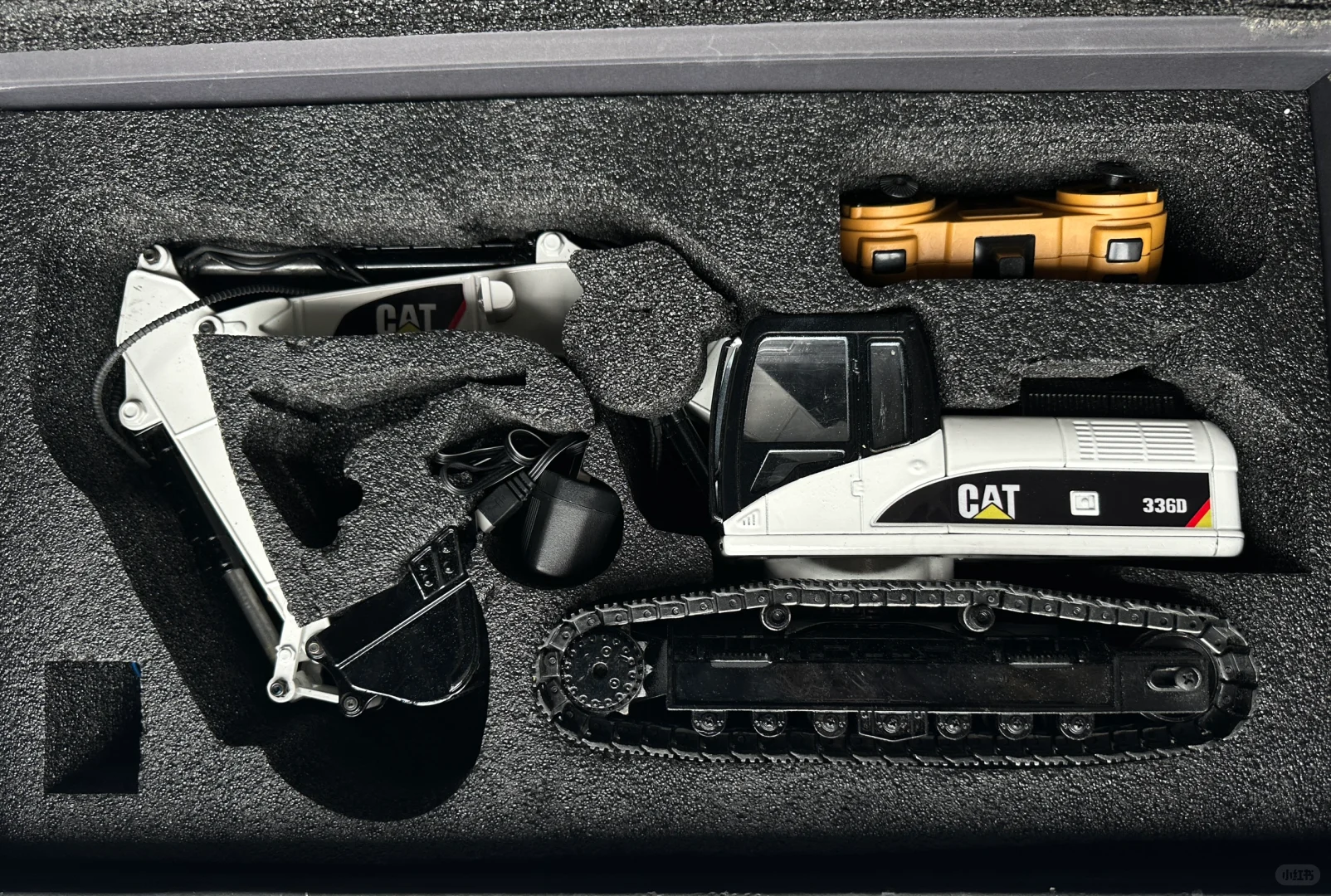 出一个全金属挖掘机｜遥控可动