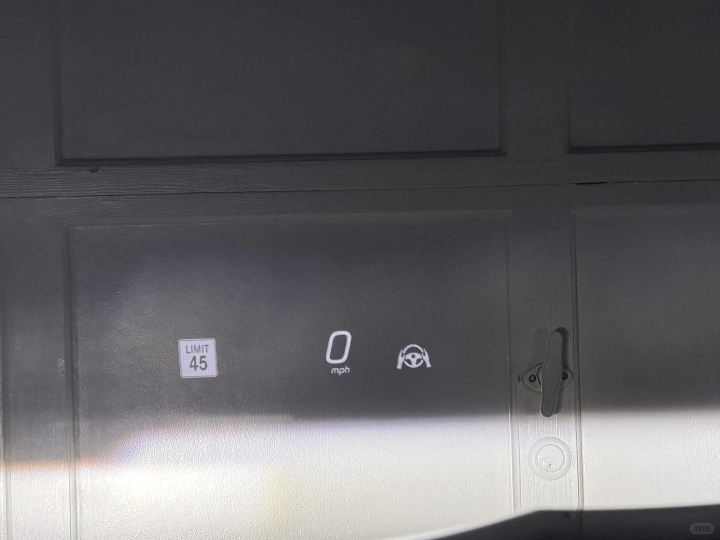 奔驰E450? hud和仪表盘的各种显示