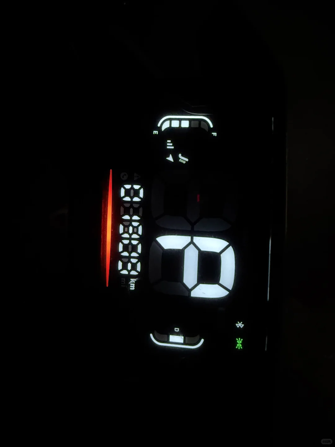 小牛ntplay电量显示不对！！