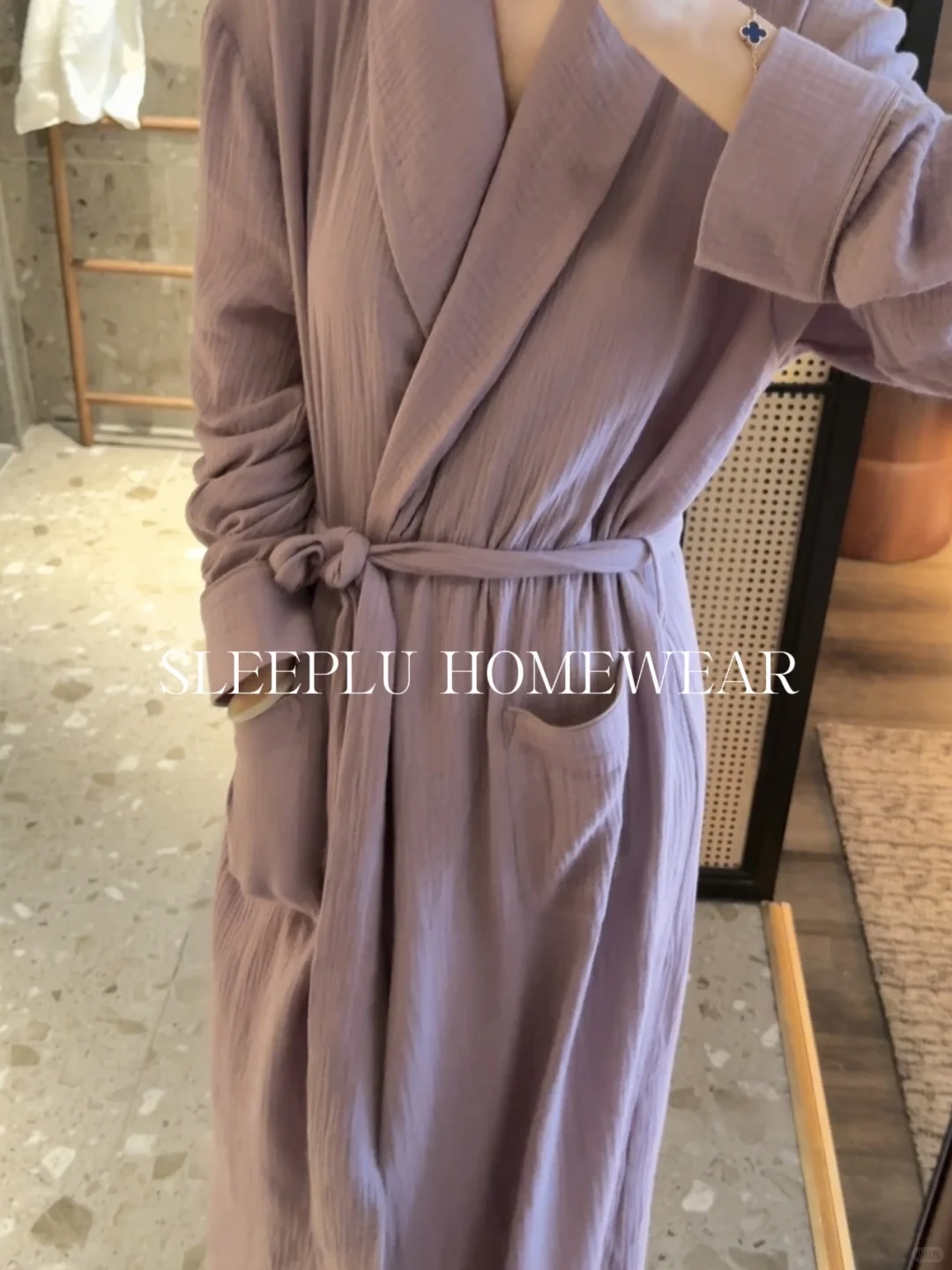 好适合秋冬的睡袍！！✨好温柔的薰衣紫～