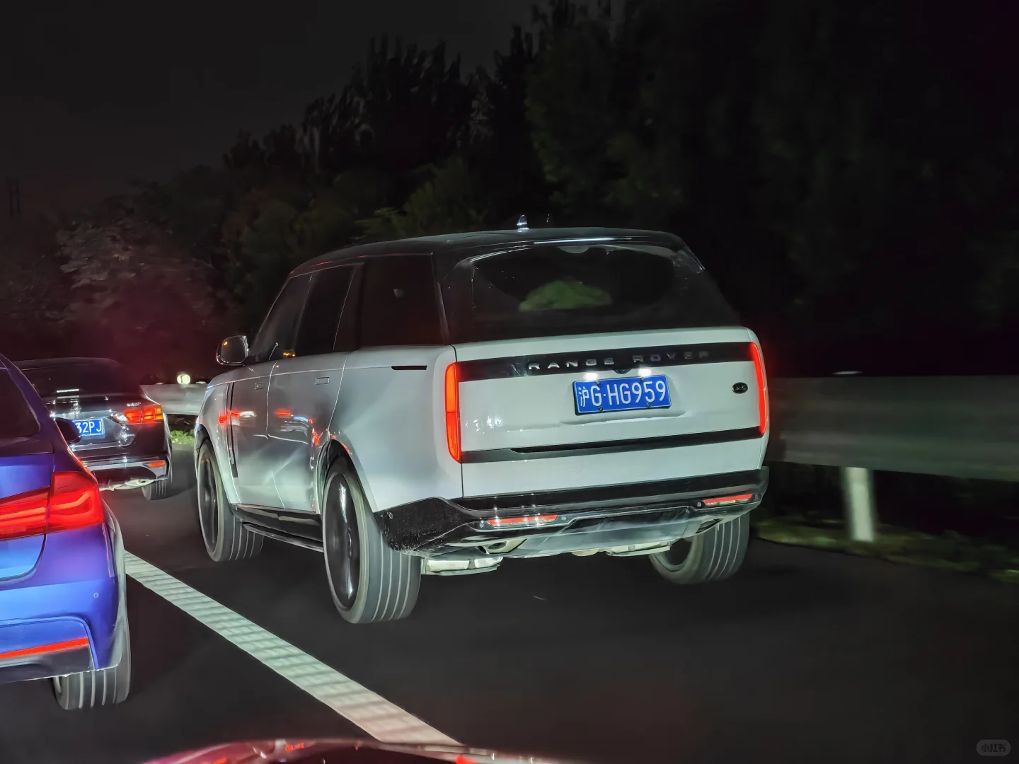 高速公路违章欢迎来举报