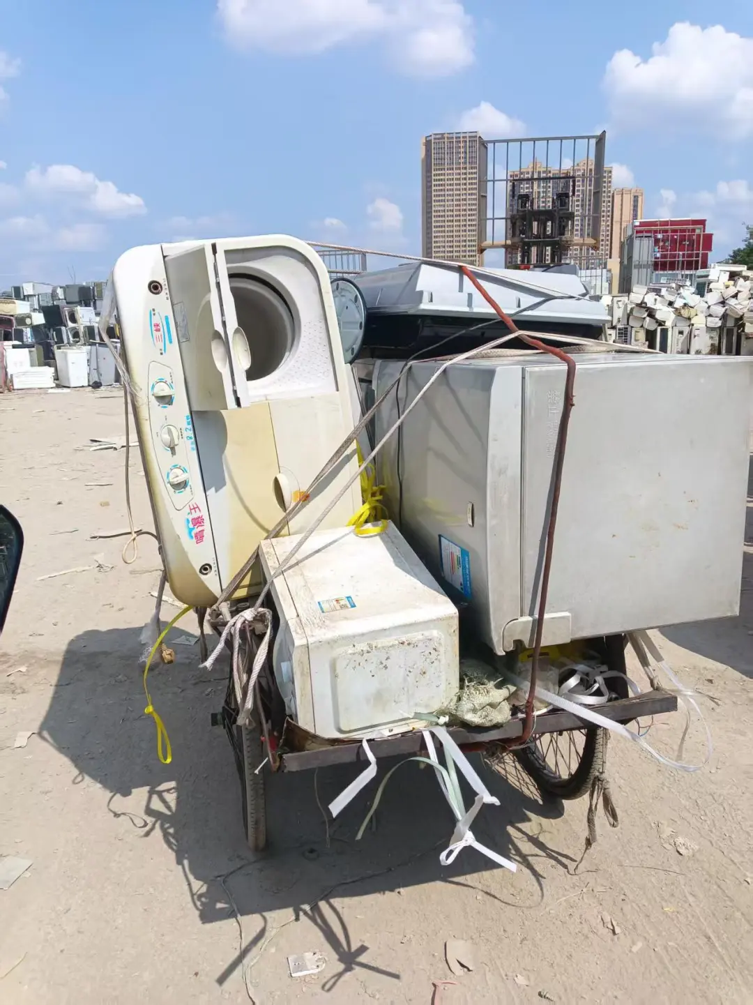 铝合金门窗防护栏拆除回收