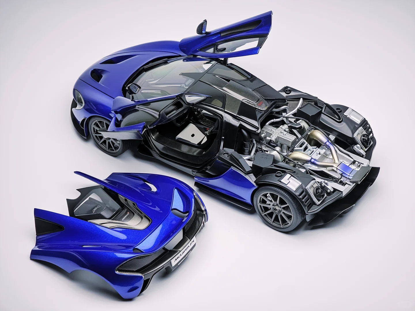 AA至此走上卖塑料的罪恶之路 迈凯伦 P1