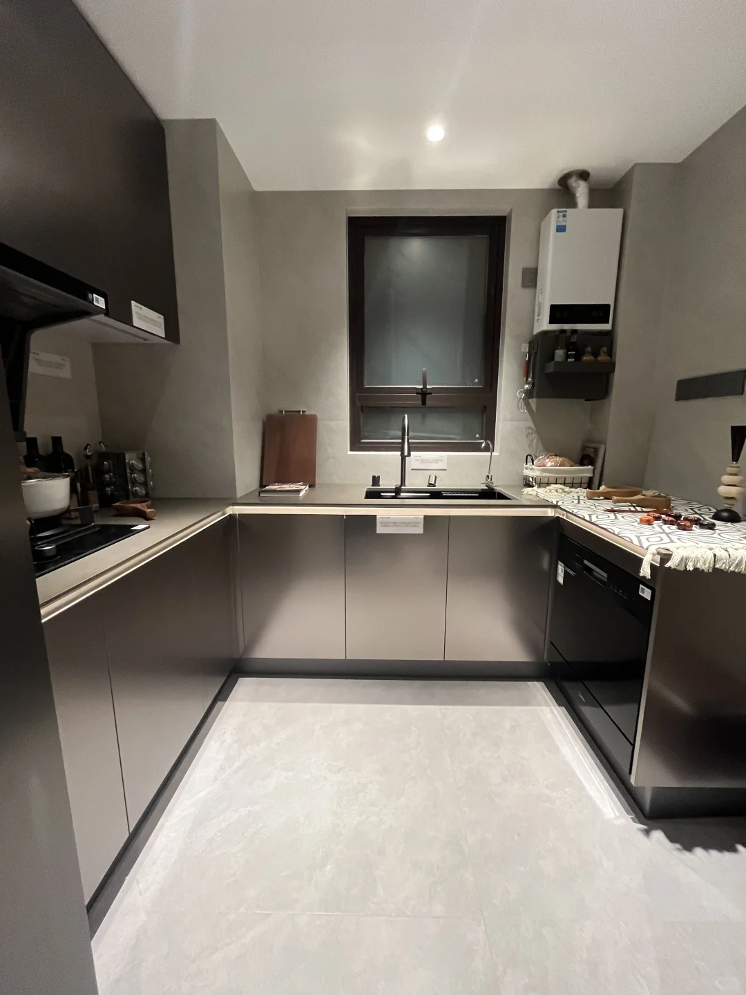 性价比之王！美的智慧城太值了！?