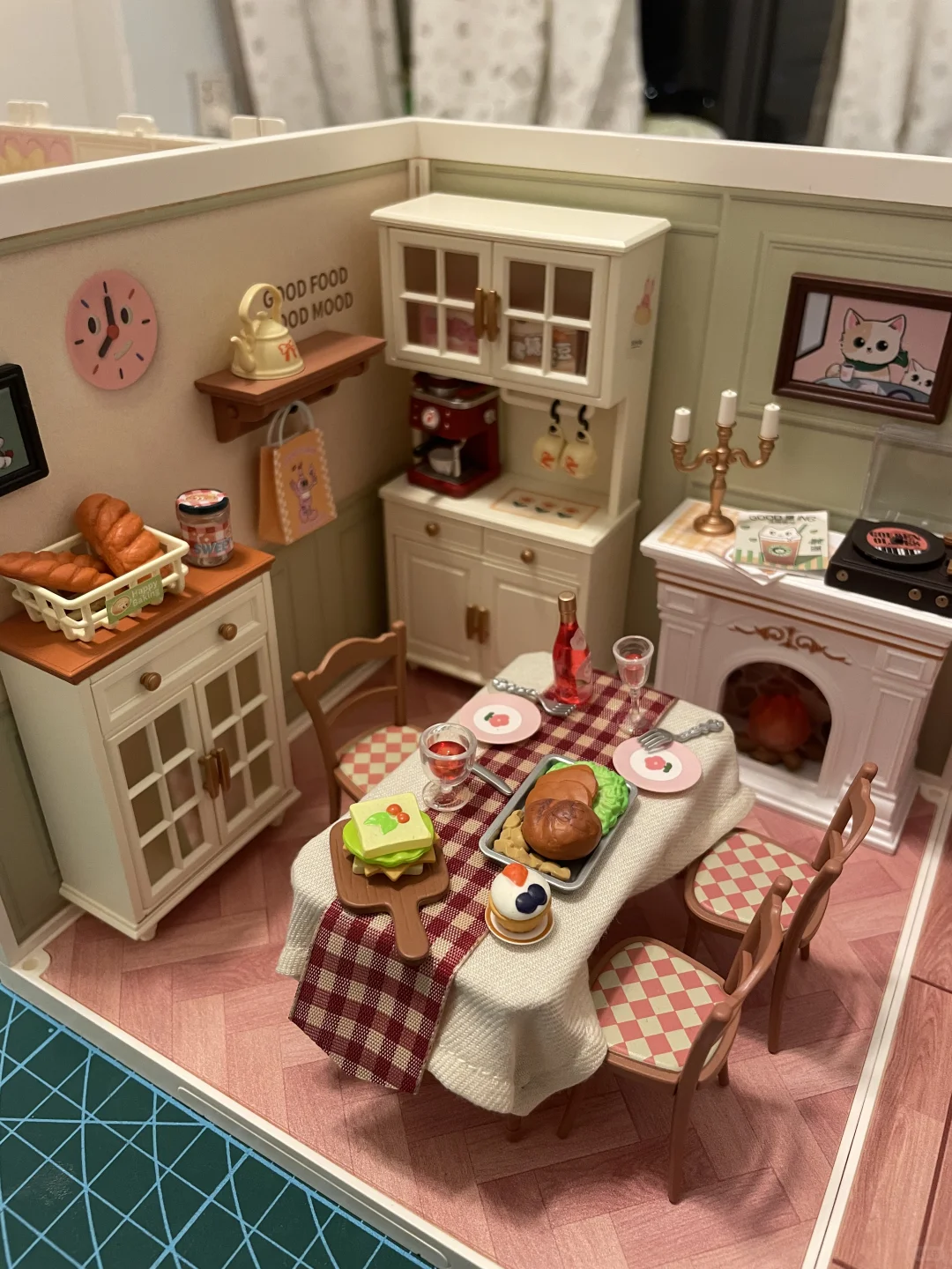 若来的超级世界拼搭比乐高好玩多了