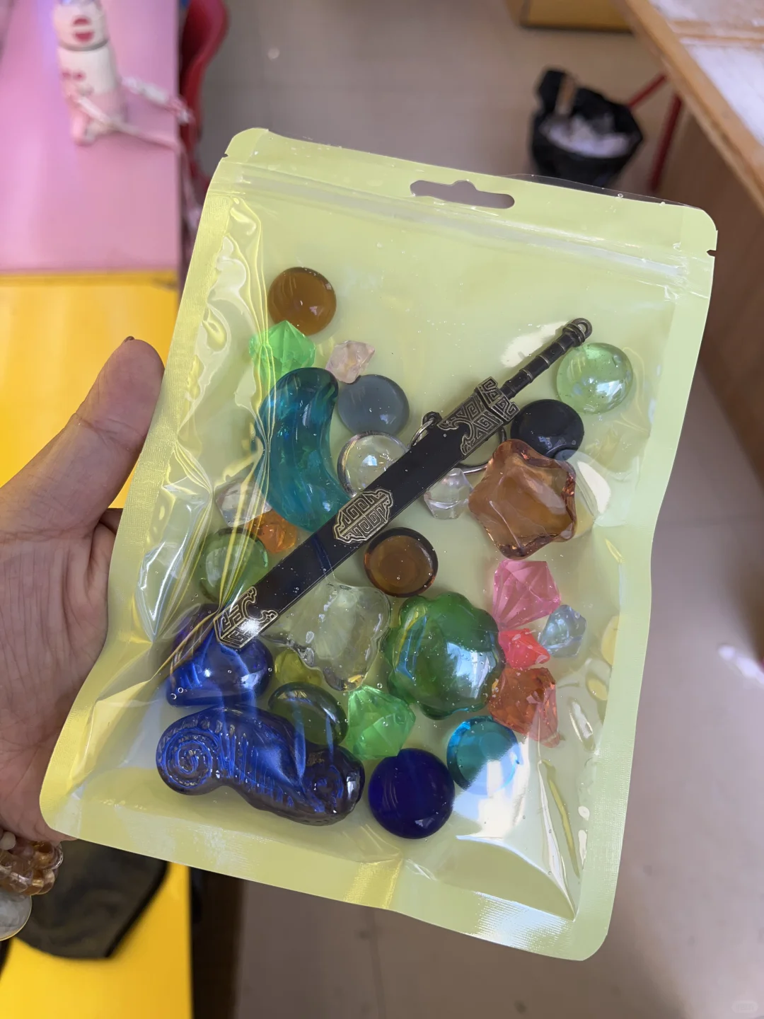 考古桌子，宇宙最辛苦