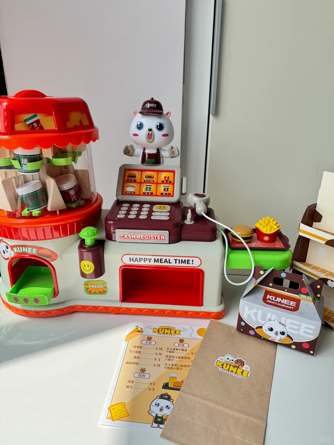 我去，现在小孩的玩具这么真实了吗！