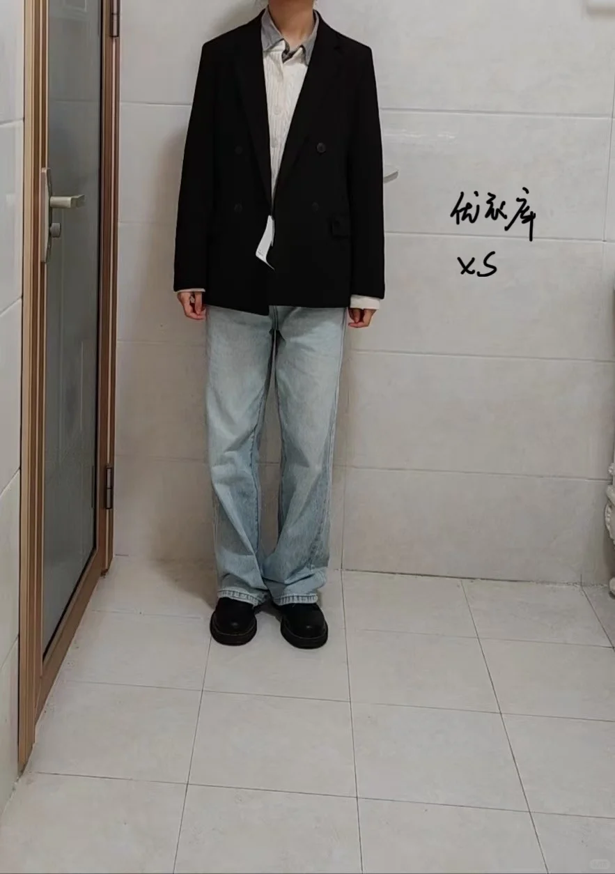 伯德小姐、莱伦斯布西装测评