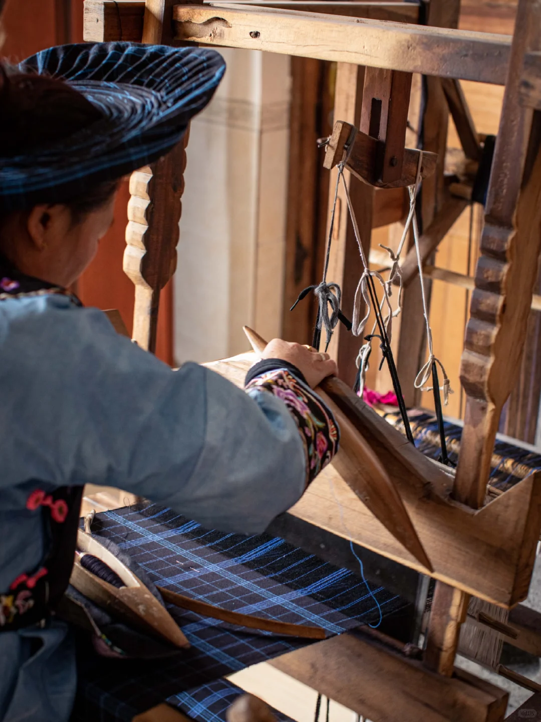 手织布|延续古歌里的工艺