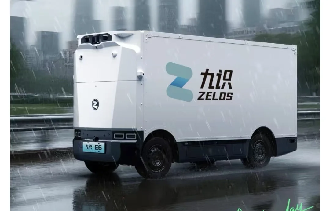 宝子们?东阿汽车站都卷到上无人车了