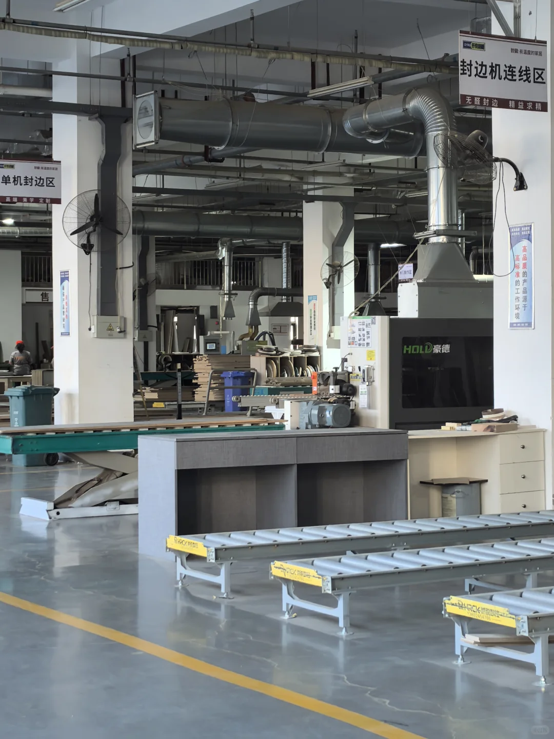 这才是真实和令人信服的全屋定制无尘车间！