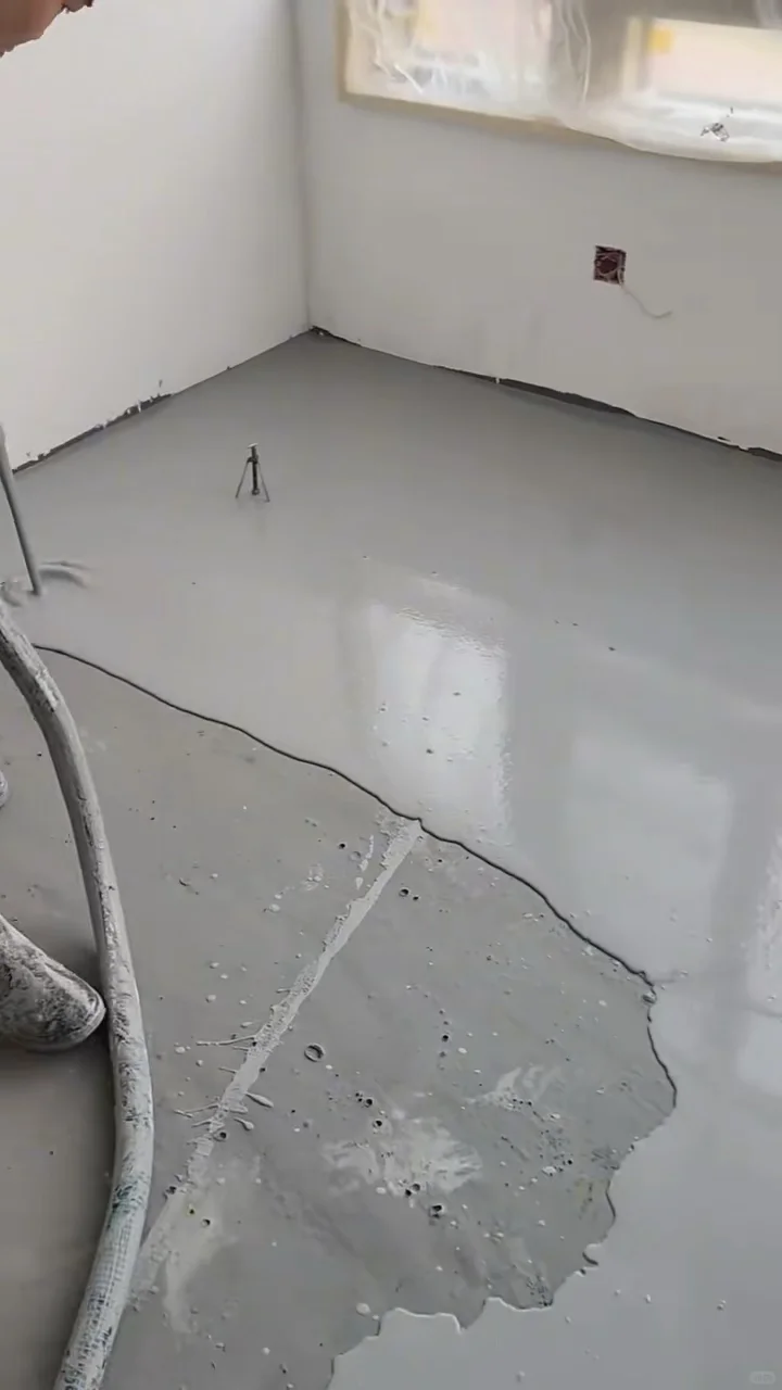 高性能水泥基自流平材料