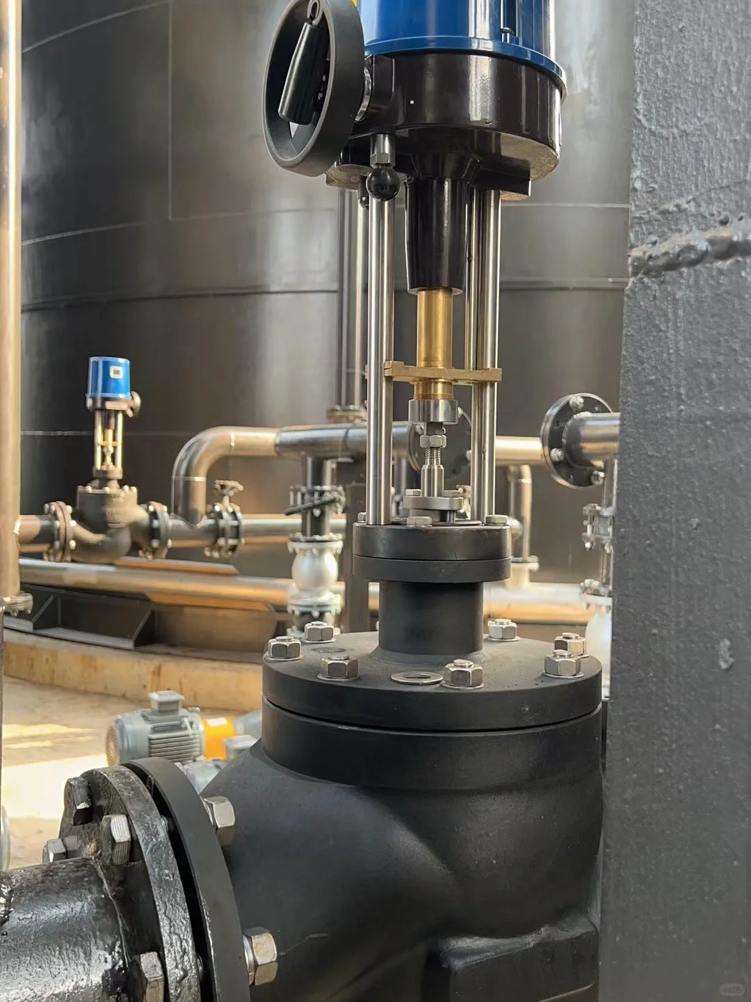 电动调节阀现场