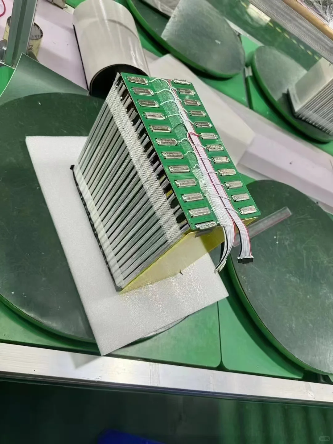 老板直销新能源电池，价格优惠