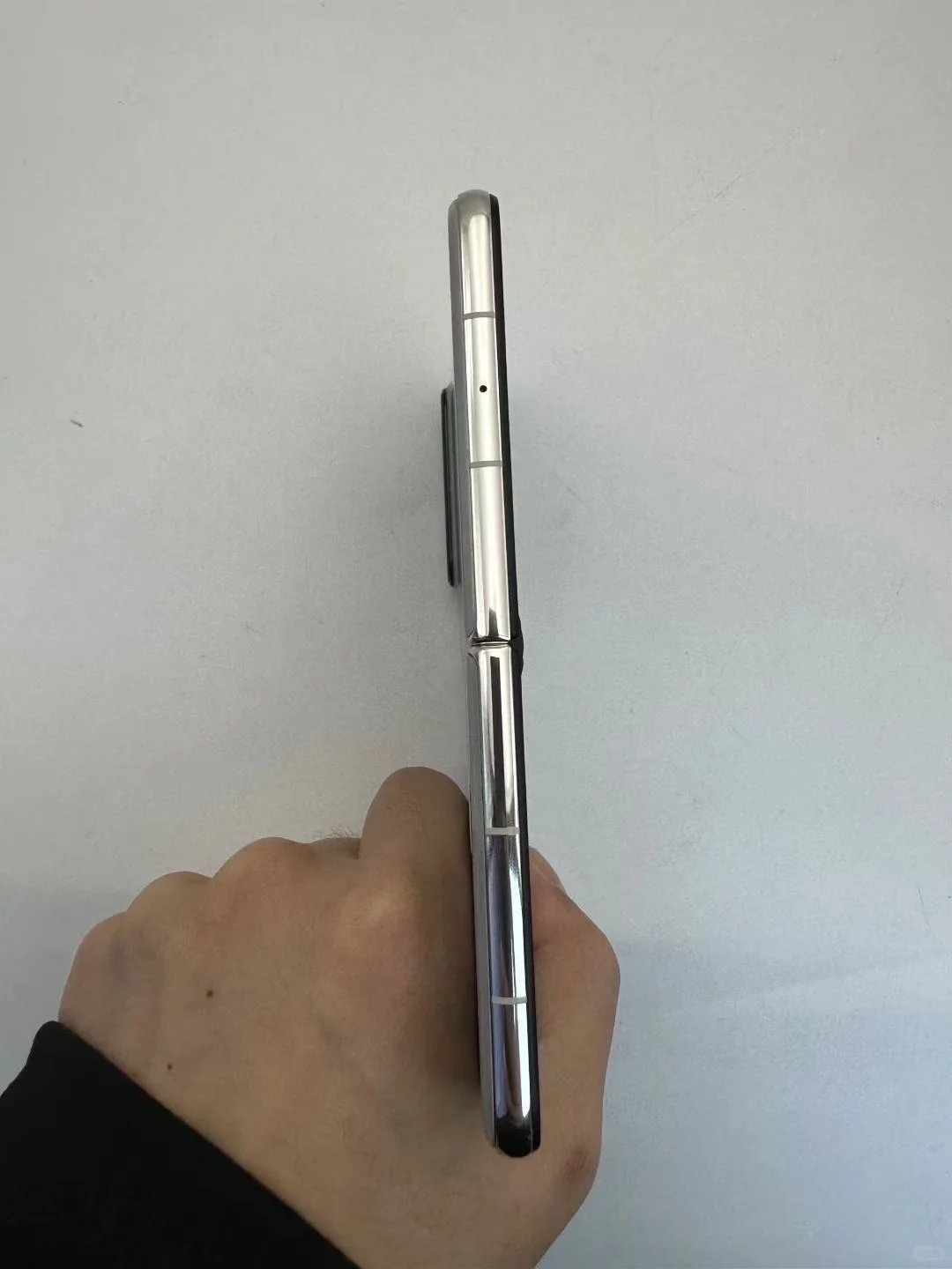 出一台PuraX典藏可走平台