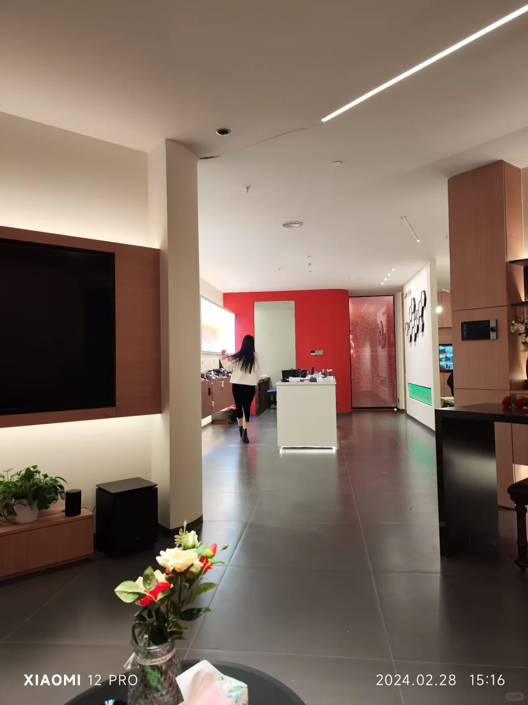 智能家居单子很多,但是利润很低。