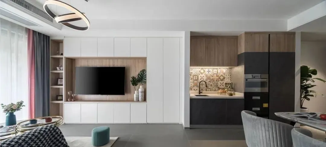 100㎡改出3室2厅+衣帽间,忍不住夸爆它!