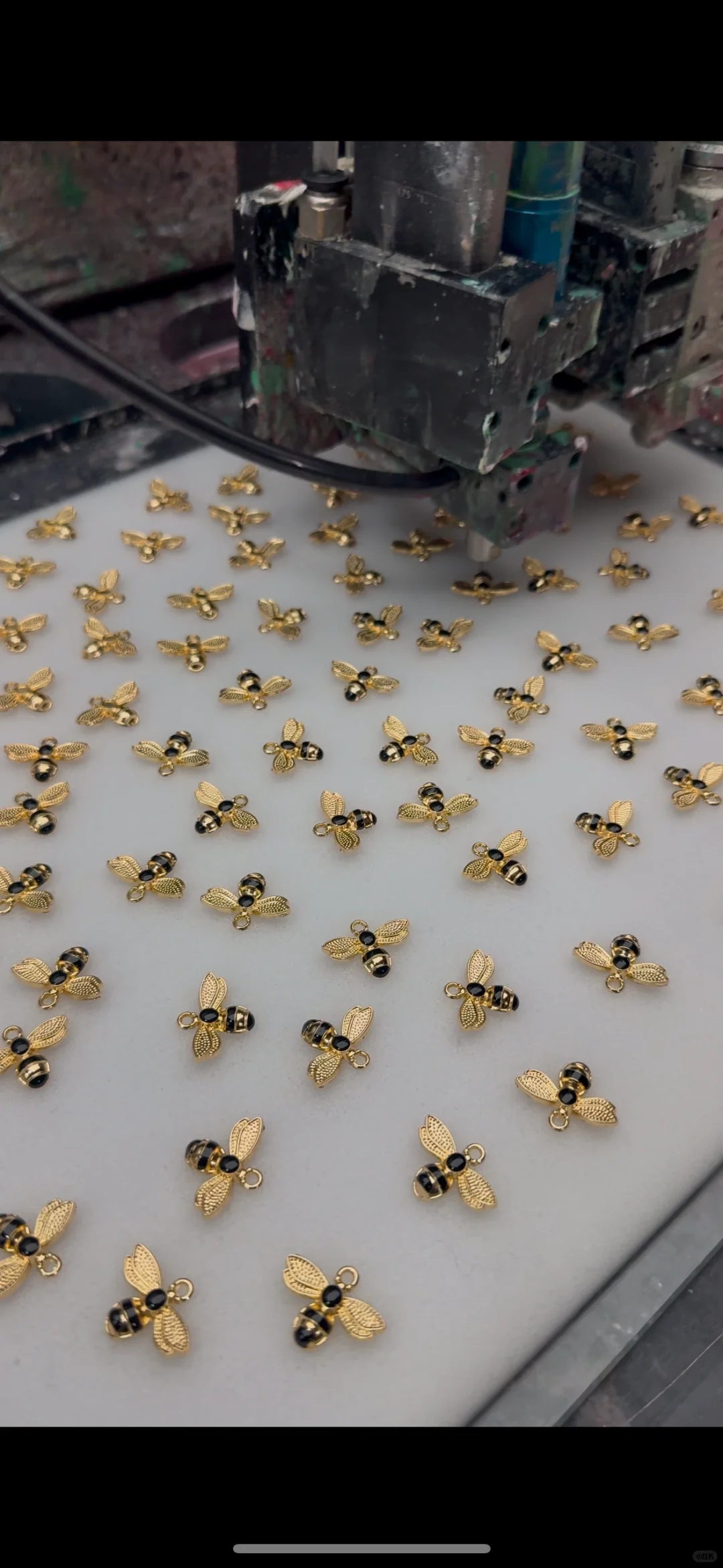 义乌山木饰品滴油加工厂