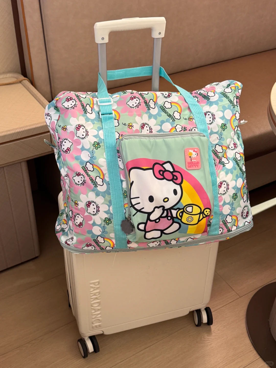 收起小小一个 打开大大一个 好实用??