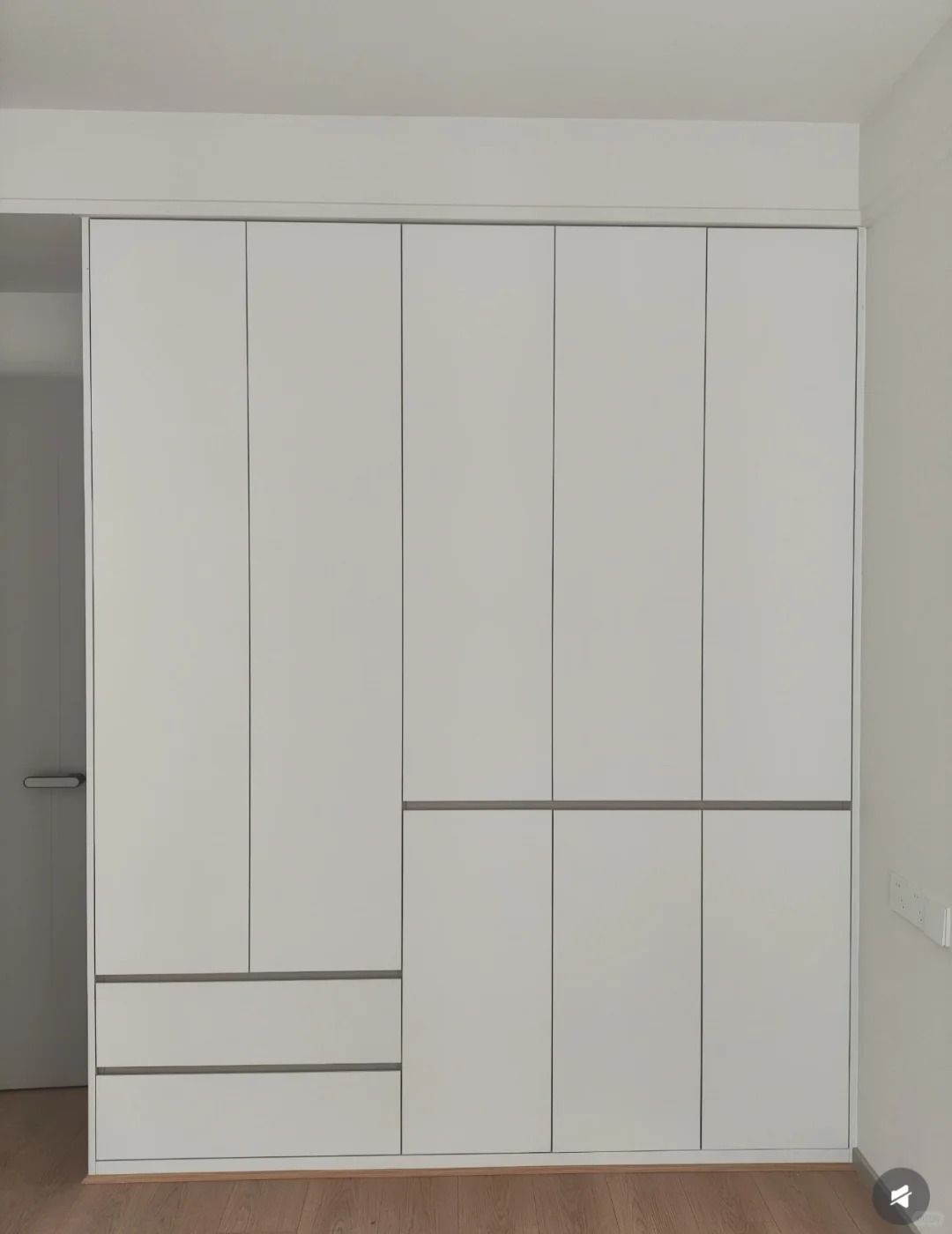 被邻居追着问的衣柜！全屋定制我只花了这点