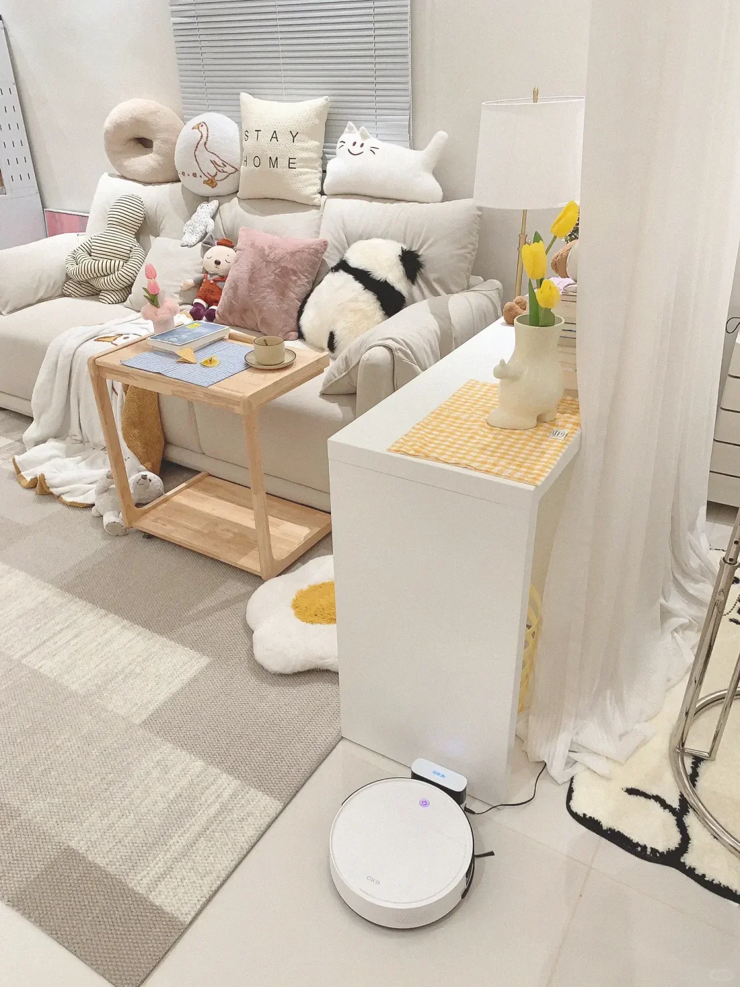 听我一句劝,窗帘做隔断,大单间能变一室一厅