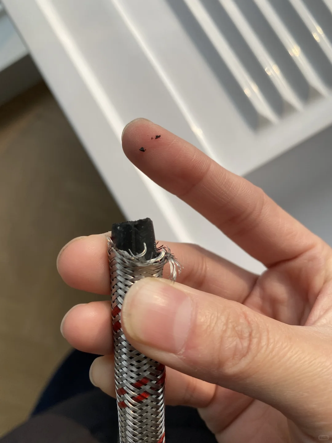 避雷法式水龙头 内管掉渣