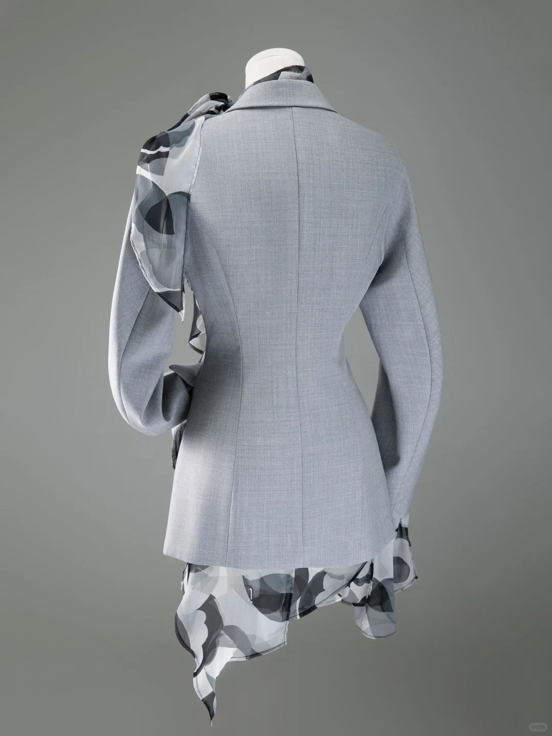 MXU 立个职场高智感lady人设