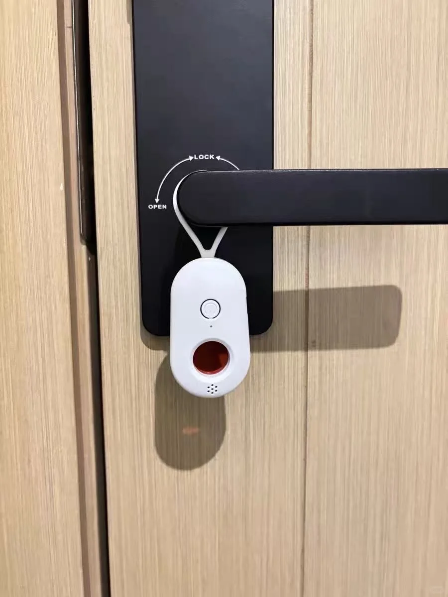 女孩子出门在外