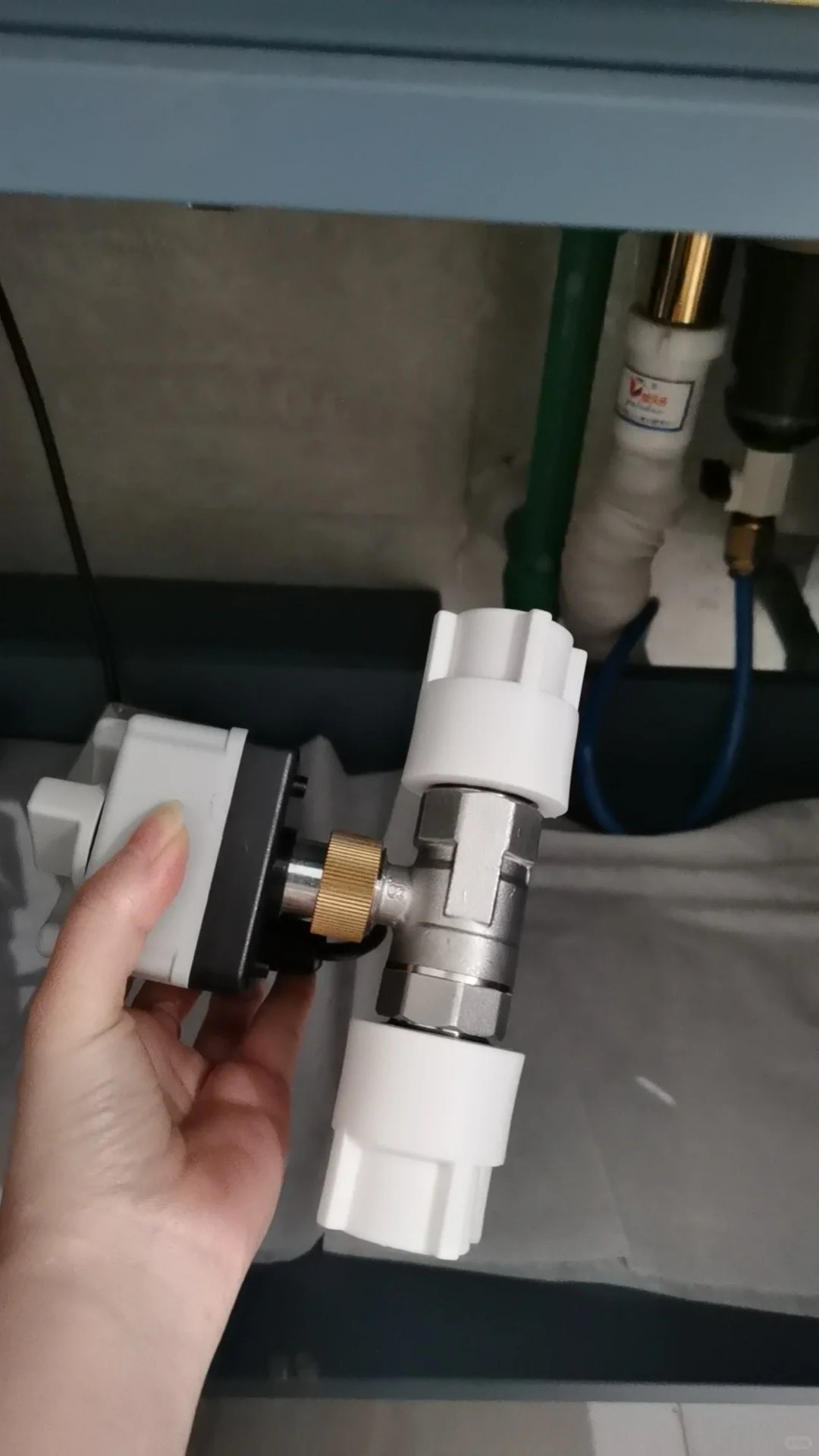 控制水总开关的电动阀门