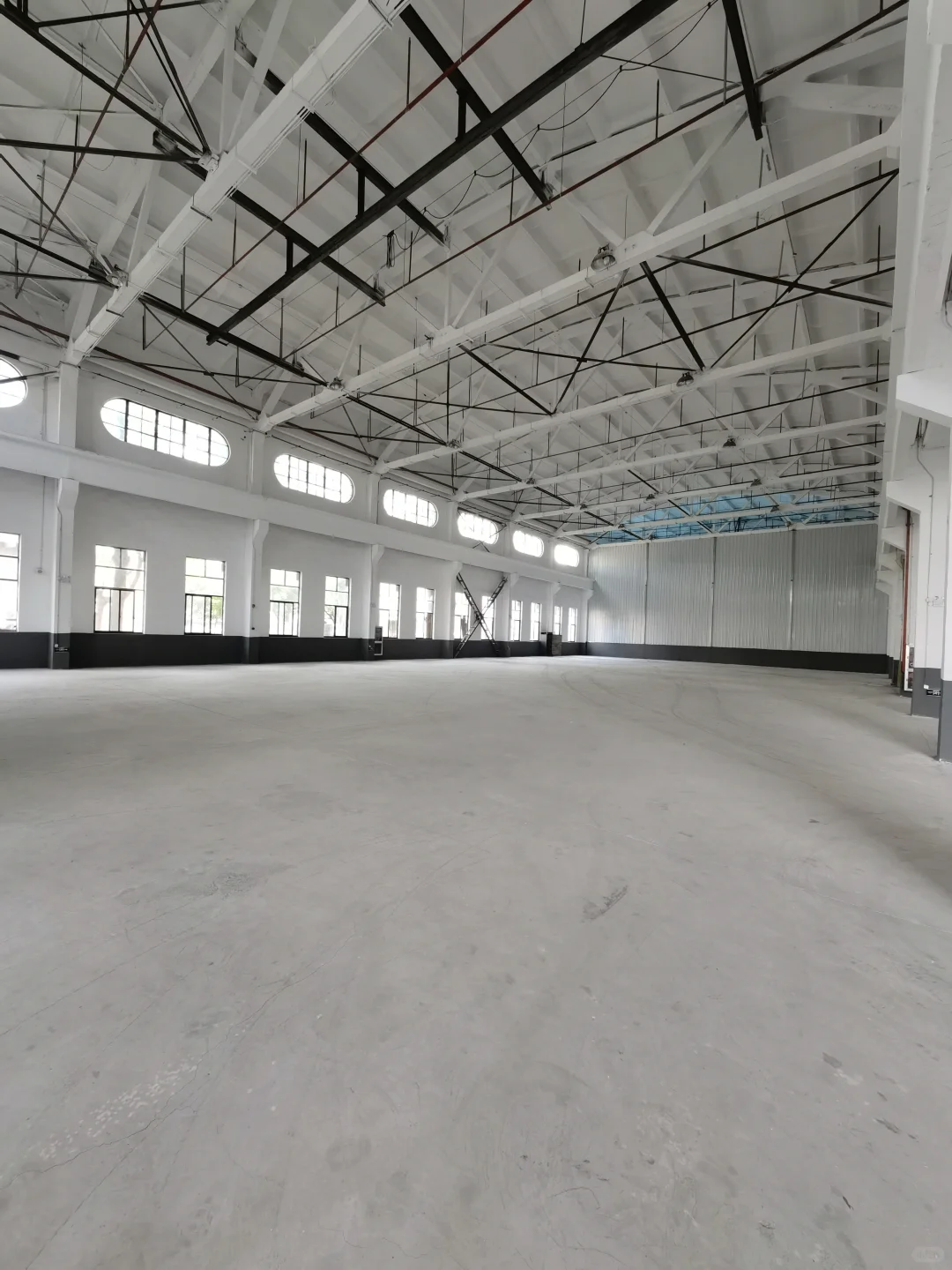 曹路新地标?烨博新质产业园700平起租