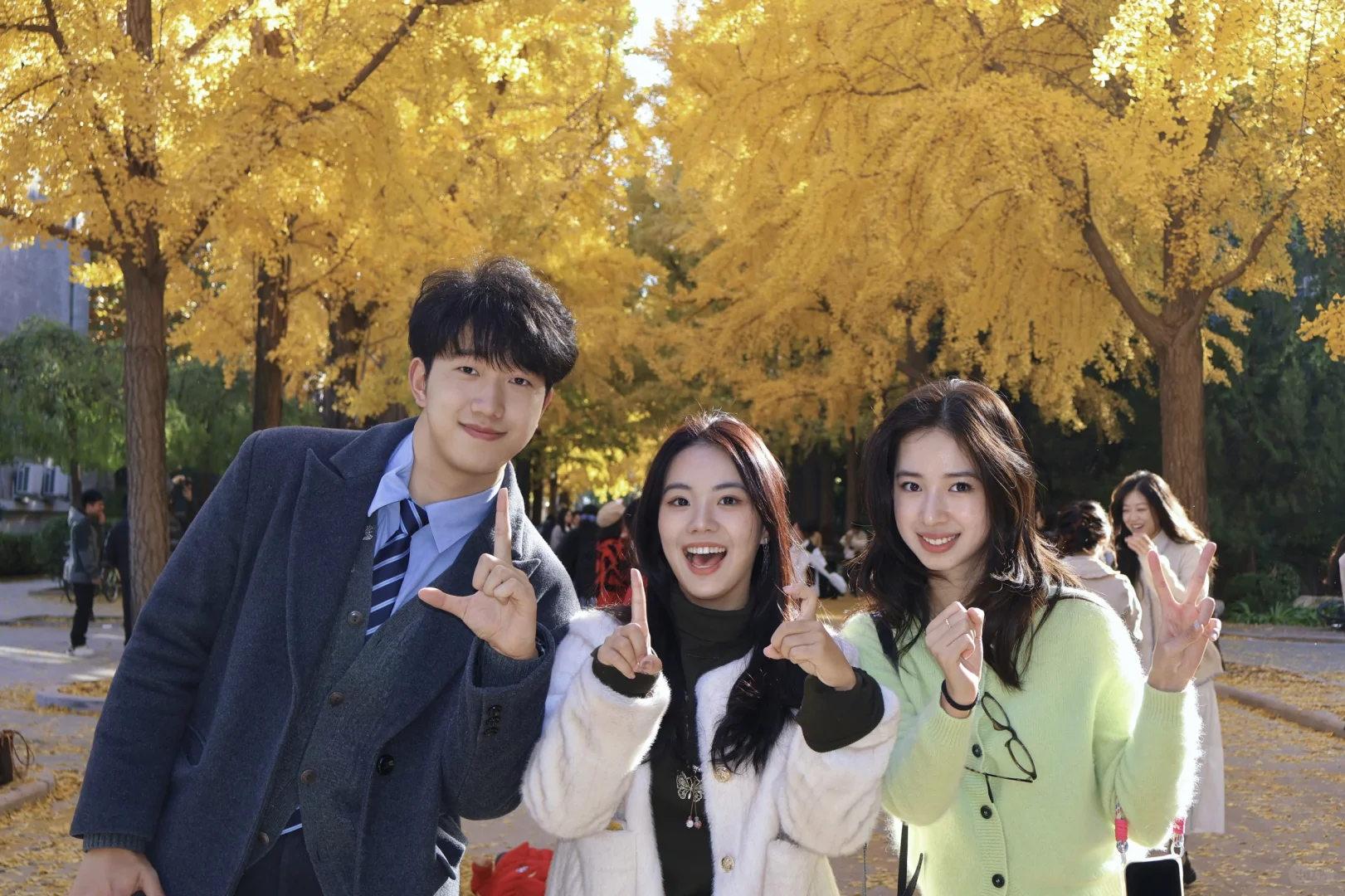 请回答2⃣️0⃣️2⃣️3⃣️（右滑）