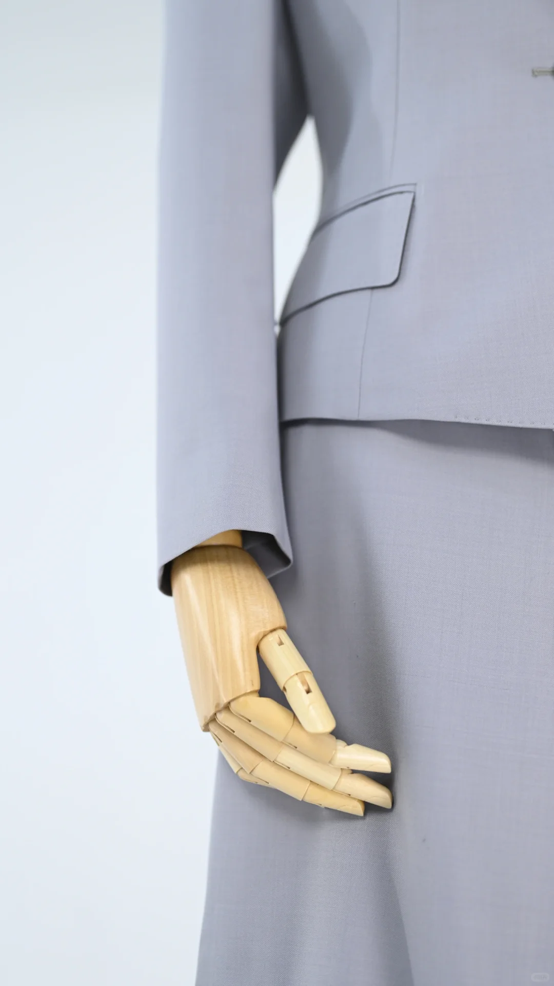 职场通勤穿搭丨早春高智感西装套装?