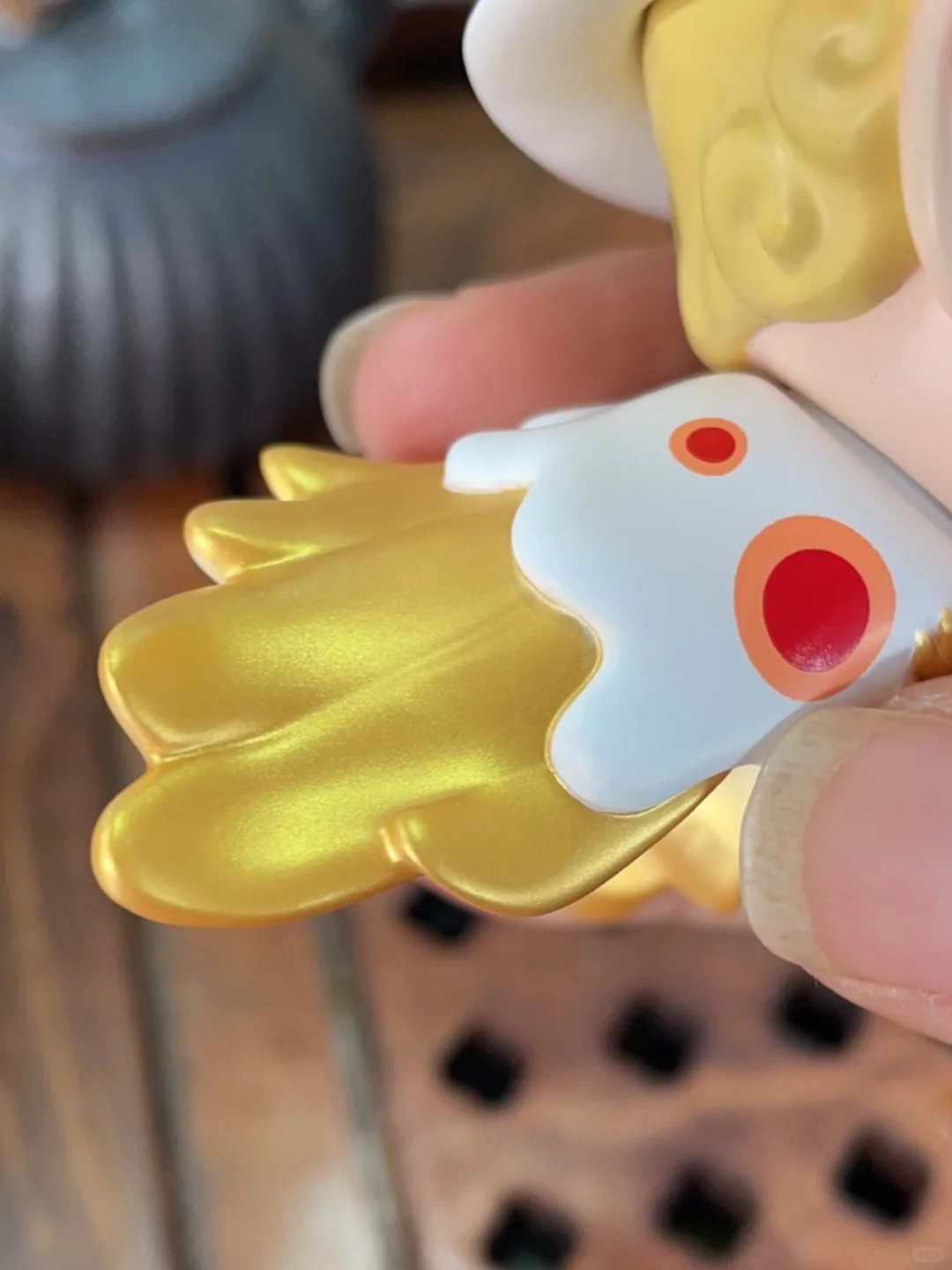 匠人精神:打造最高标准潮玩。