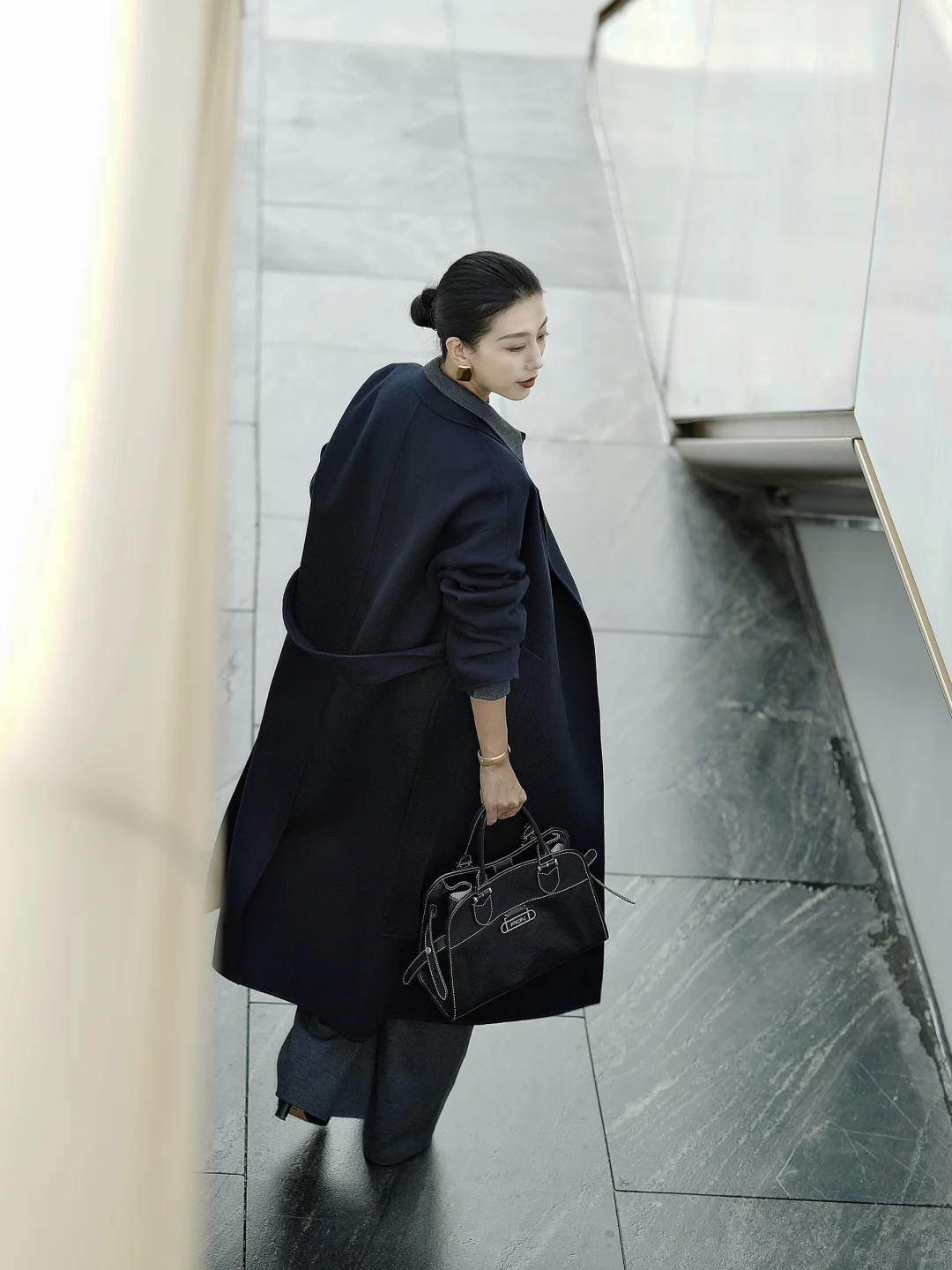 高智感蓝灰配色,步履所至,皆是主场