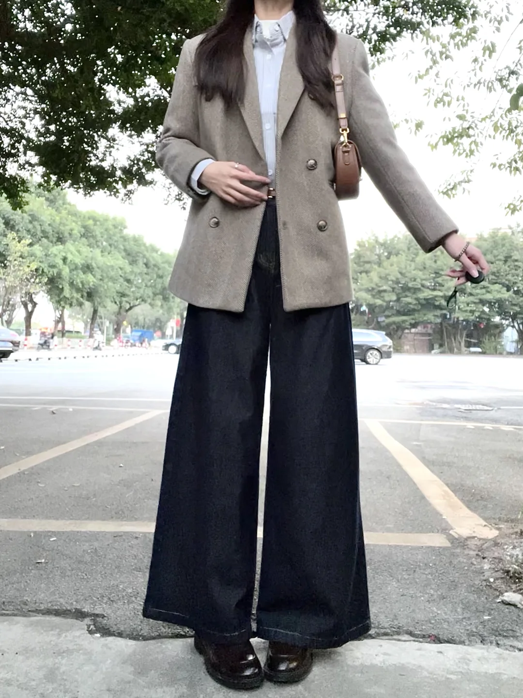 我愿称之秋冬高智感干练气质上班通勤叠穿！
