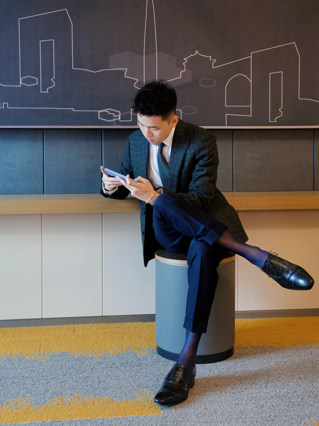 ?｜台风天躲在家试西装