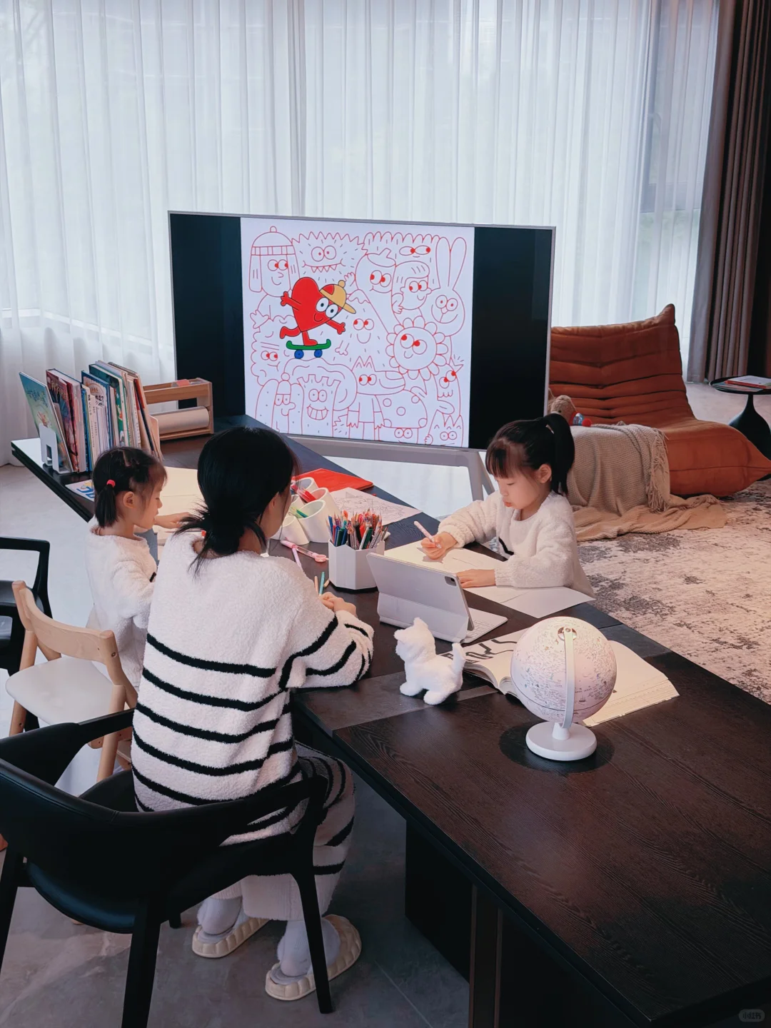 这才是成长型家庭客厅正确的打开方式‼️