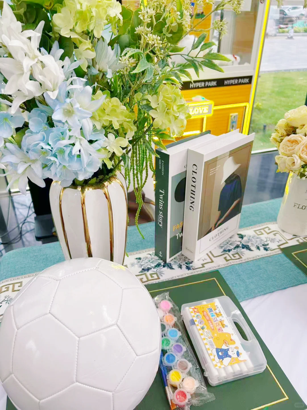 亲子活动足球彩绘手作团建沙龙｜员工福利