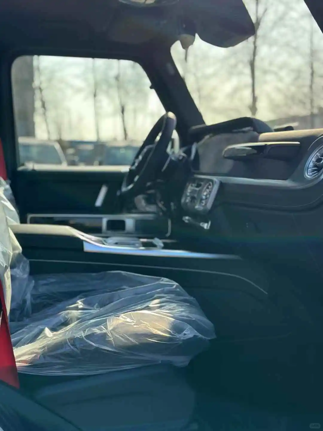 25款奔驰G63白色港口现车240万随时提车