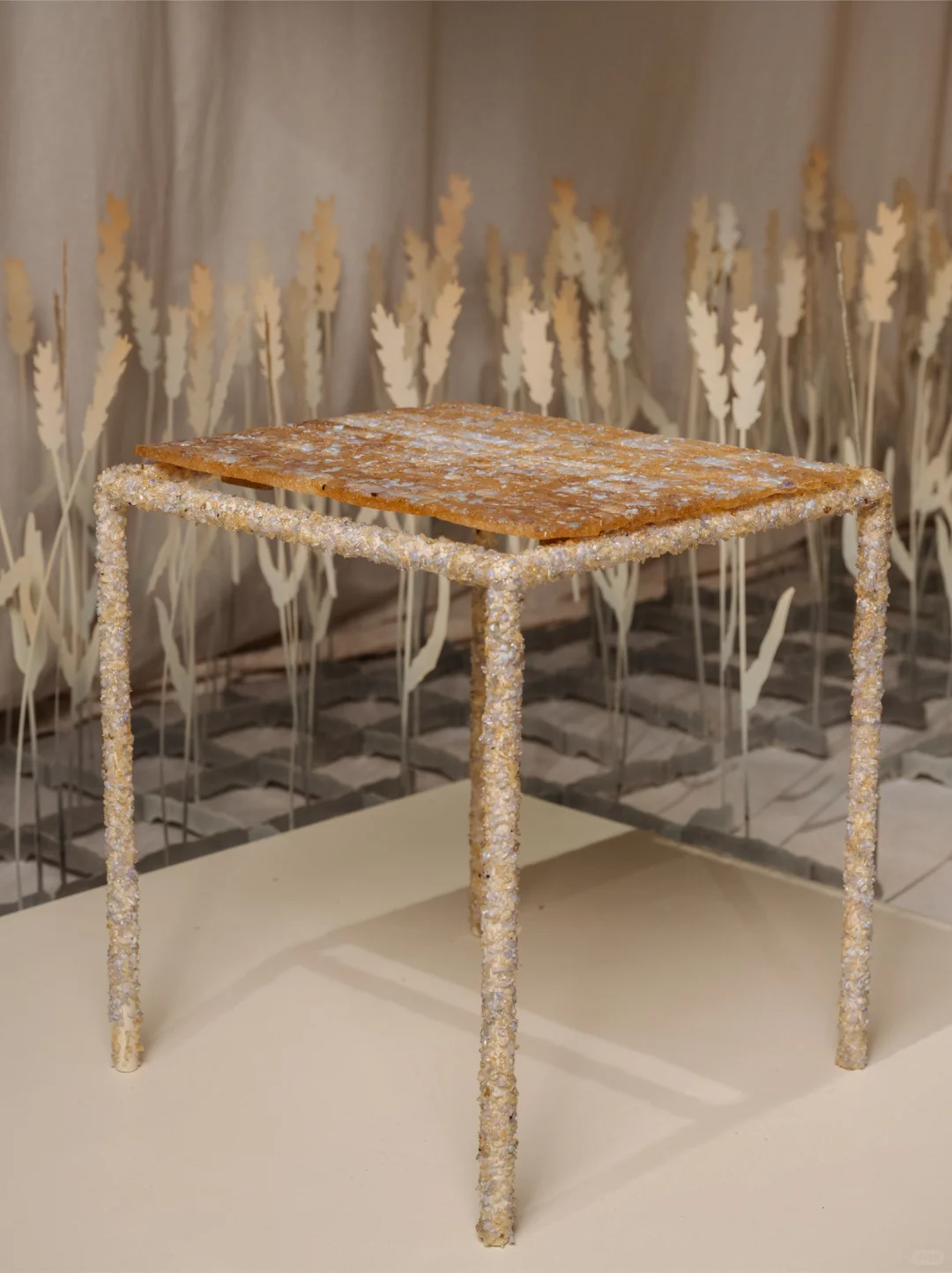 植物基塑料:由植物糖或农业废料制成