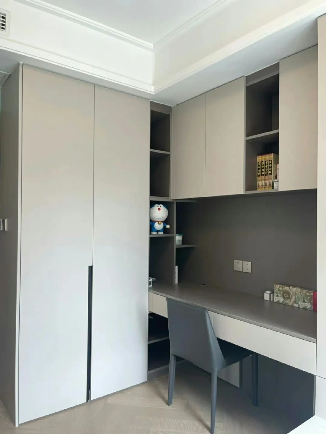 邯郸装修设计/高颜值书桌衣柜一体设计