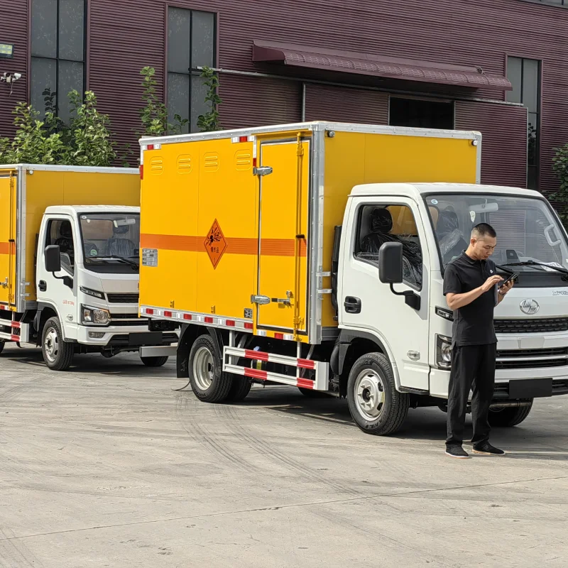 广西贺州井下专用爆破车运输车