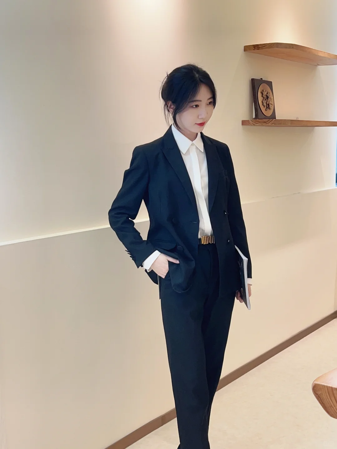 公务员体制内面试通勤的气质套装