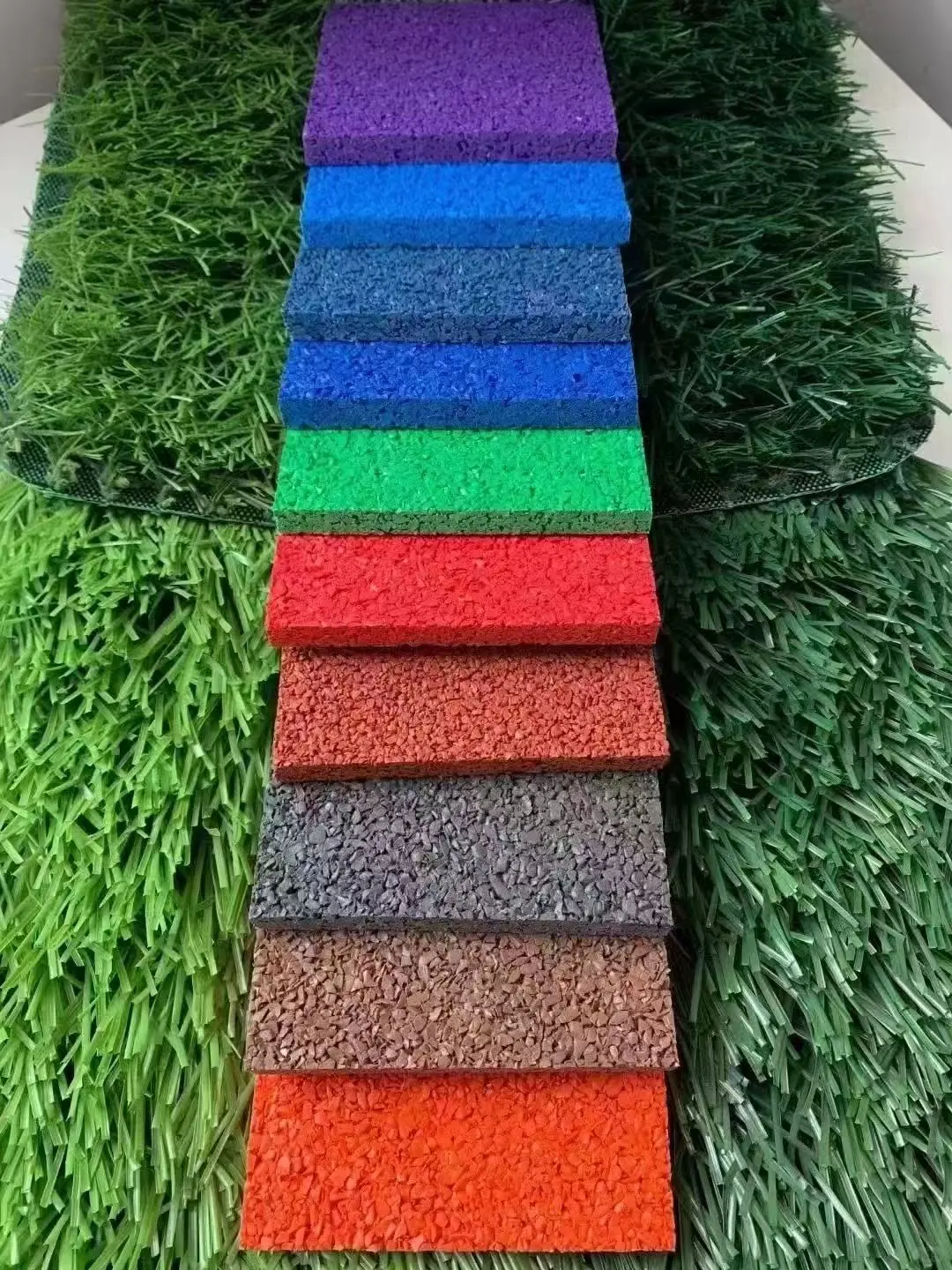 EPDM颜色选择与其他因素考虑