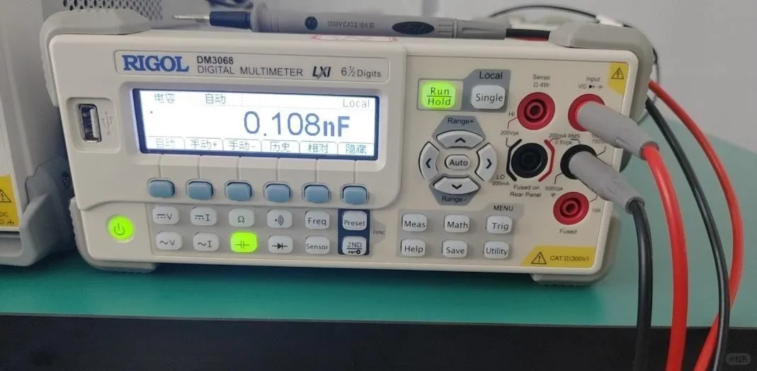 如何使用普源DM3068数字万用表测量电容