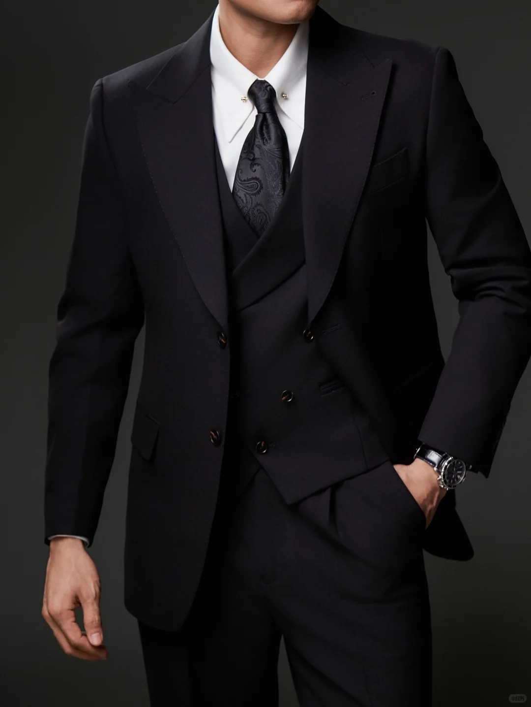 穿上西装的绅士气质！?