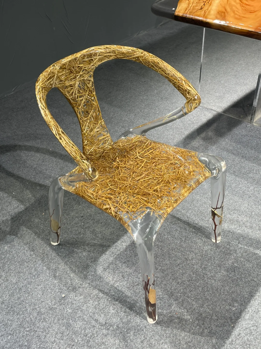 田埂边的稻草?，居然被我“封印”成椅子！