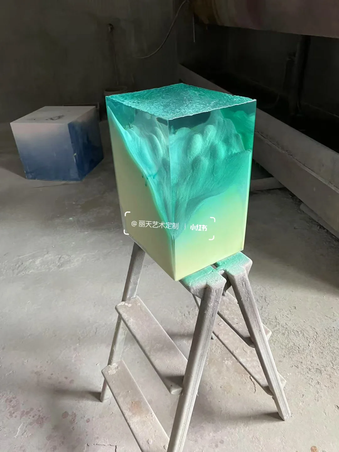 树脂艺术装置，凝固的海洋，感受自然的魅力