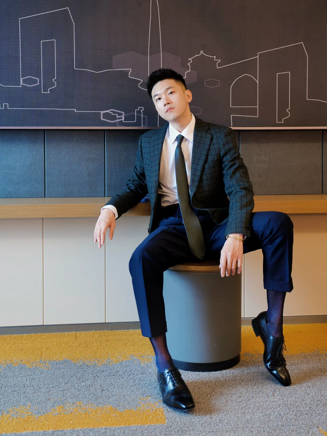 ?｜台风天躲在家试西装