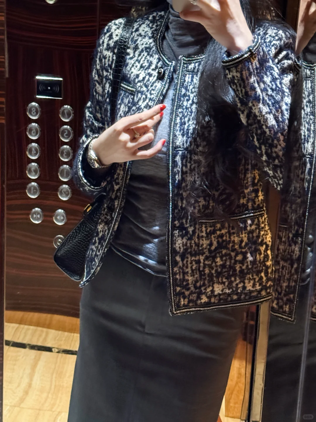 今天是精致的都市丽人